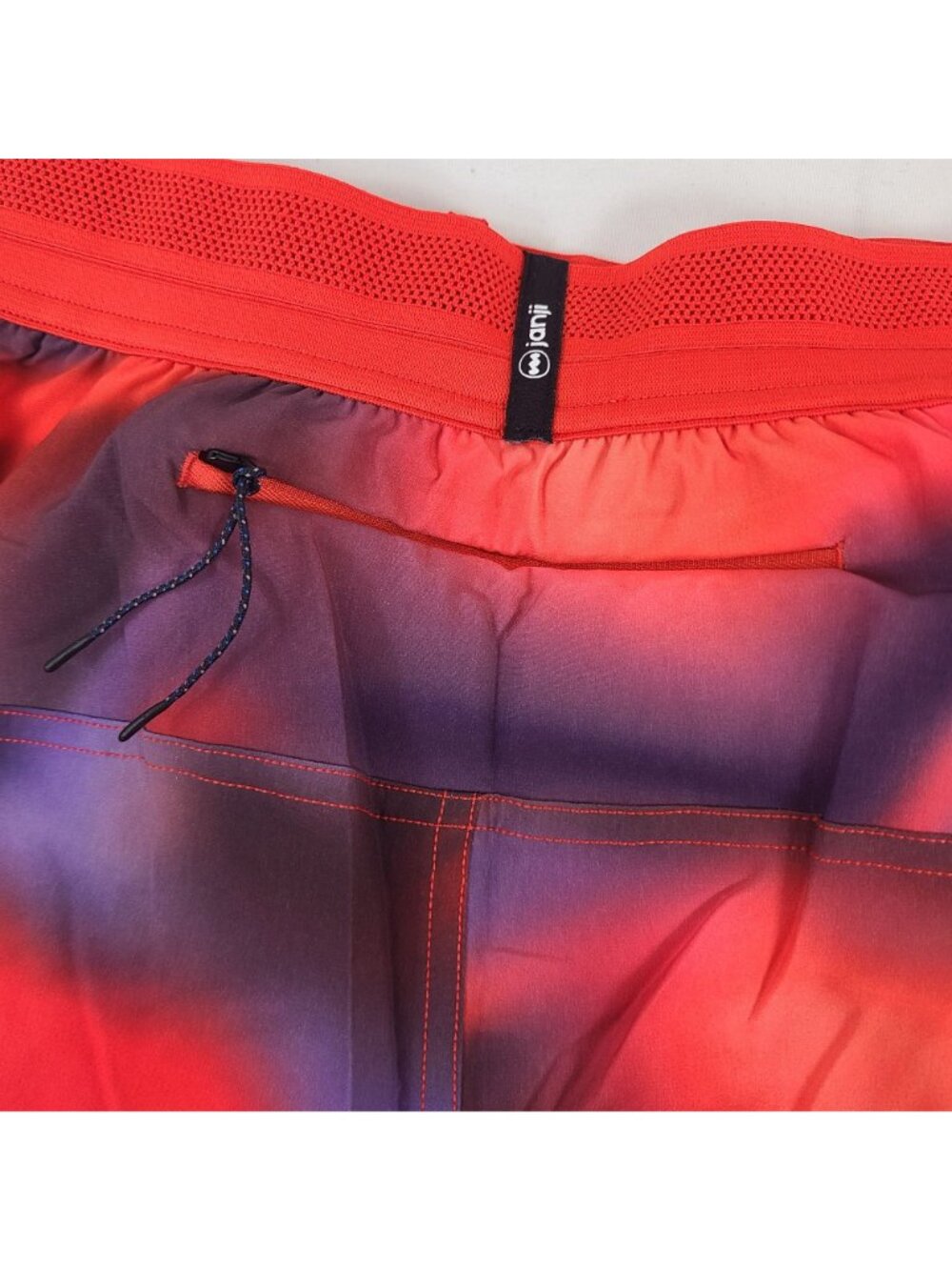 NEW Janji Men's 5" AFO Middle Short Cherry Funk Hyperlight Shell W/ Liner Sz M - Picture 6 of 6